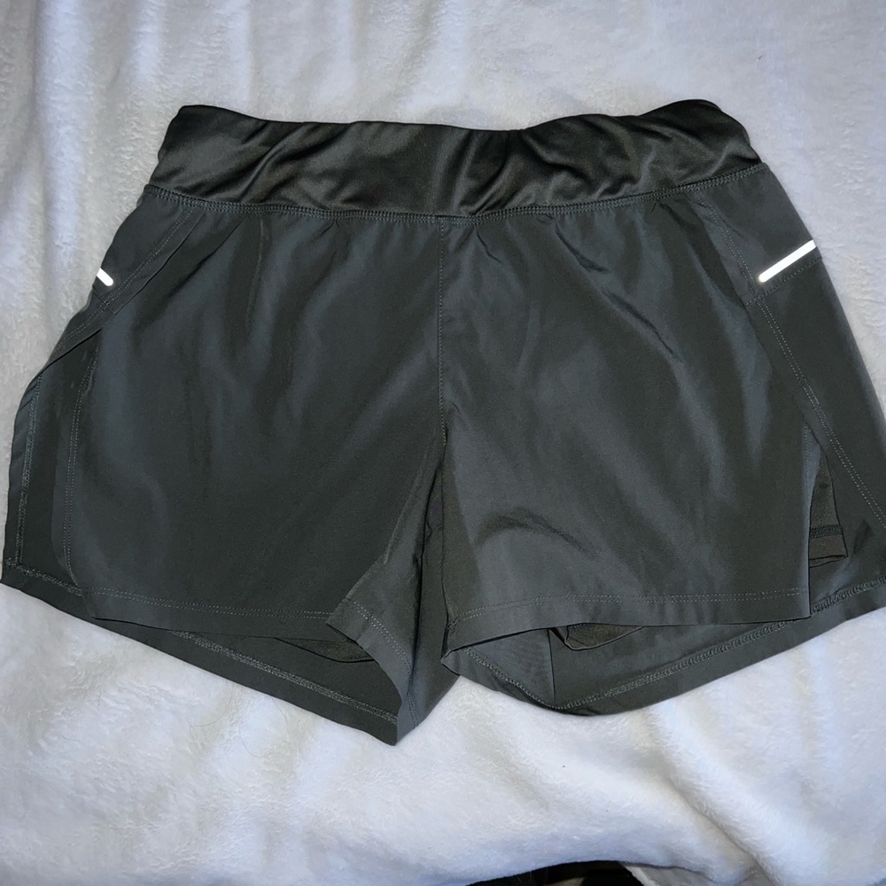 Sport Shorts with extra inner shorts